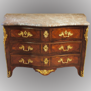 Grande commode de salon marquetée d'époque Louis XV