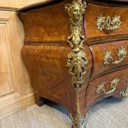 Commode-salon-poque-LouisXV (3) Commode-salon-poque-LouisXV (3)