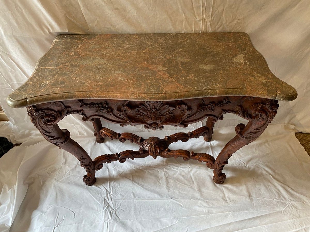 Table à gibier d’époque XVIII eme reposant sur quatre pieds galbés et sculptés – Image 3