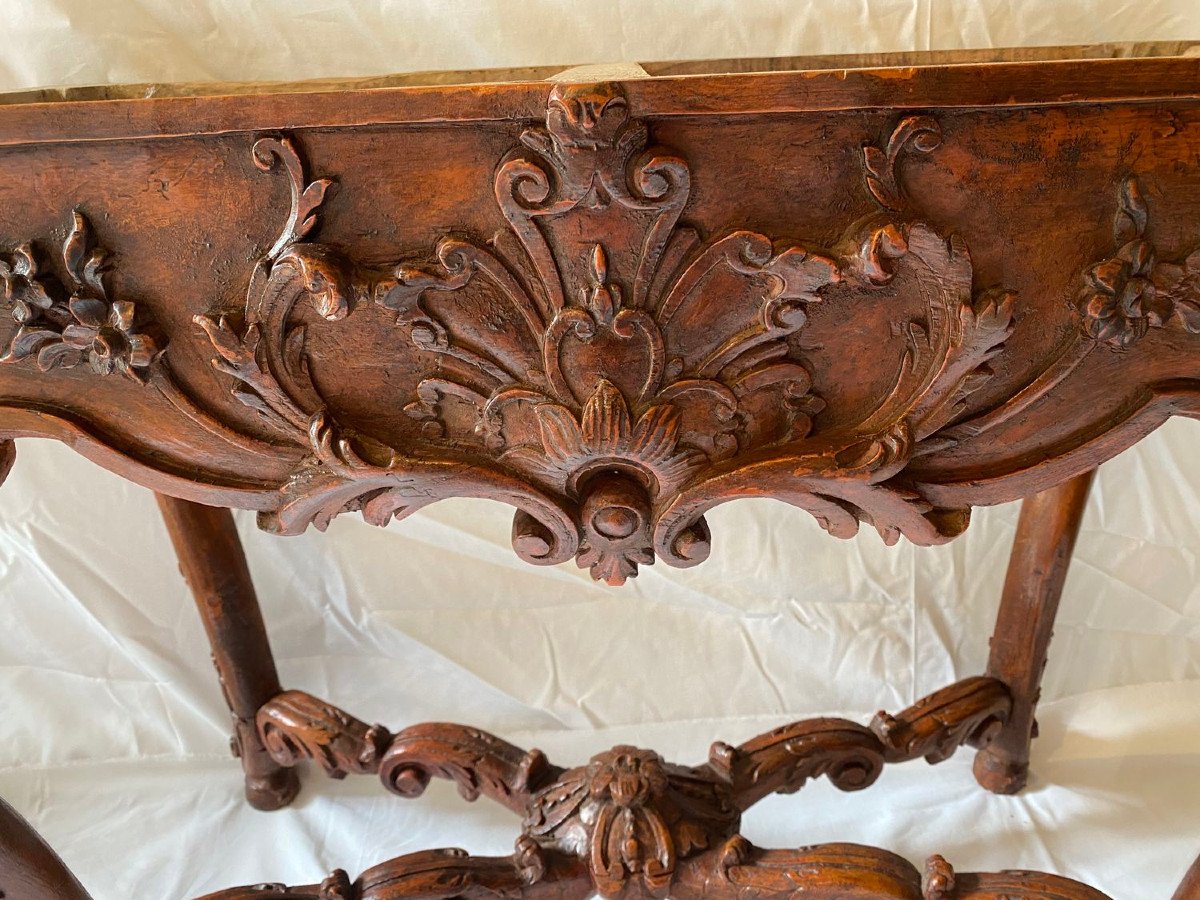 Table à gibier d’époque XVIII eme reposant sur quatre pieds galbés et sculptés – Image 4