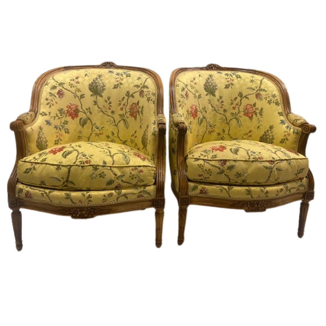 Paire de bergères gondoles d’époque Louis XVI en bois naturel